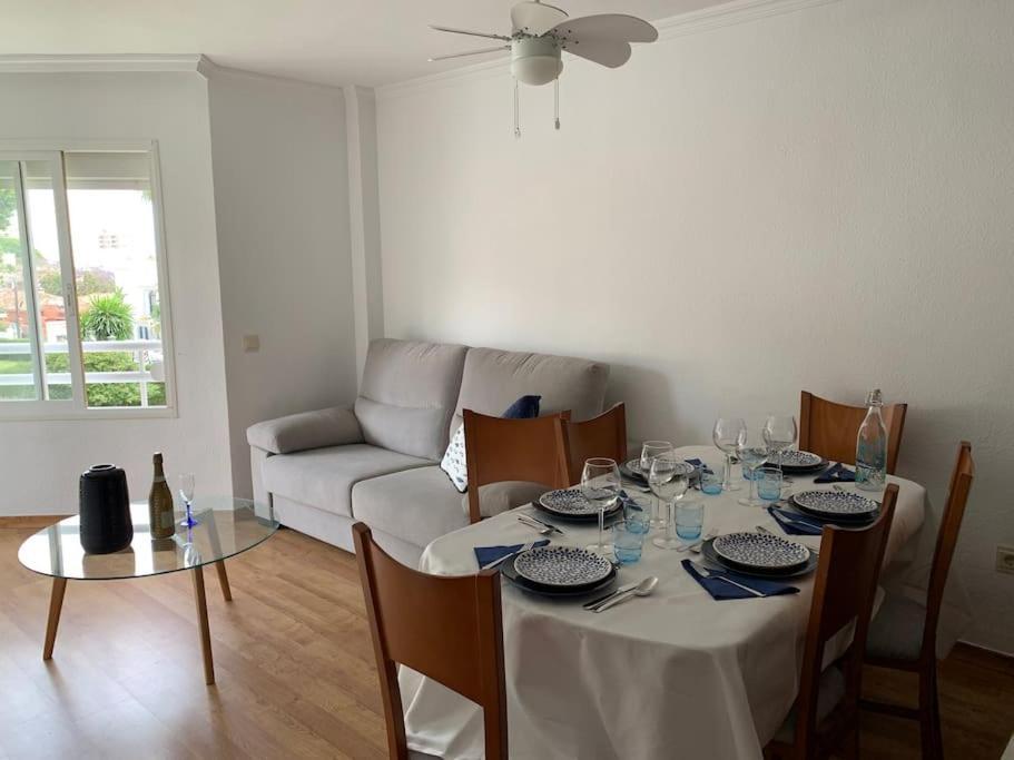 Apartamento Torremolinos 5 Personas + Parking + Piscina Todo El Ano エクステリア 写真